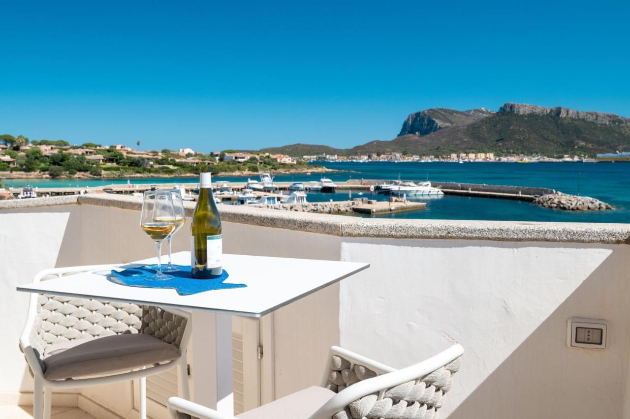 S'Abba Seafront Apartments - Your House In Sardinia ゴルフォ・アランチ エクステリア 写真