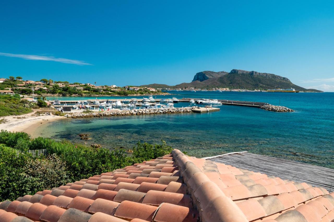 S'Abba Seafront Apartments - Your House In Sardinia ゴルフォ・アランチ エクステリア 写真
