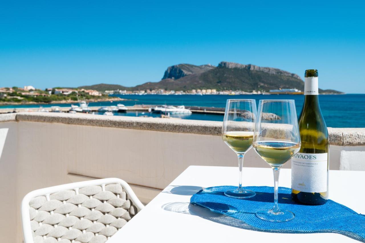 S'Abba Seafront Apartments - Your House In Sardinia ゴルフォ・アランチ エクステリア 写真