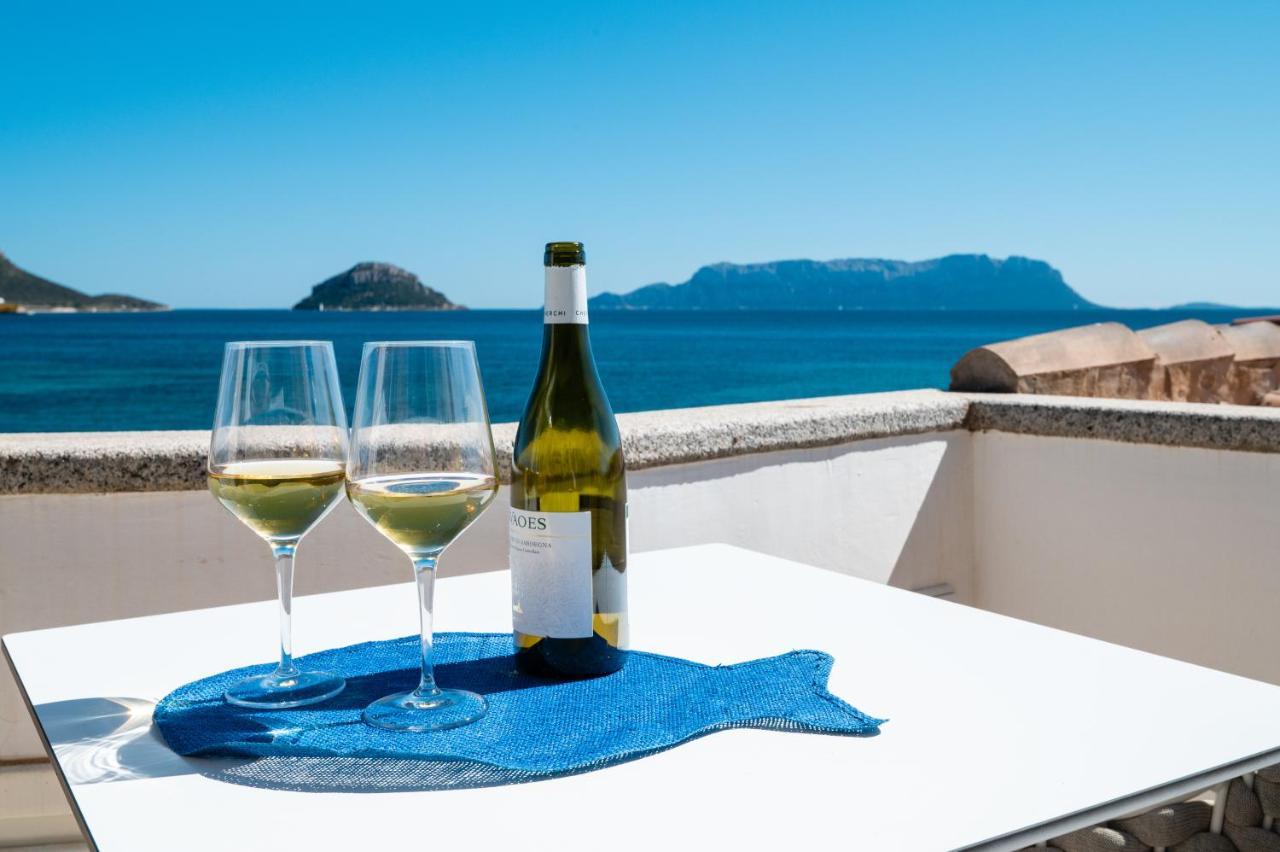 S'Abba Seafront Apartments - Your House In Sardinia ゴルフォ・アランチ エクステリア 写真