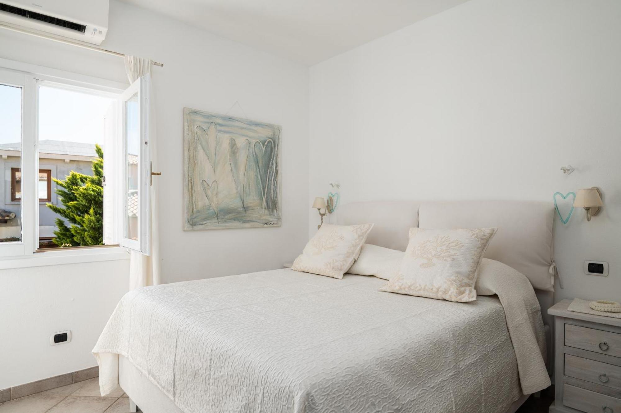 S'Abba Seafront Apartments - Your House In Sardinia ゴルフォ・アランチ エクステリア 写真