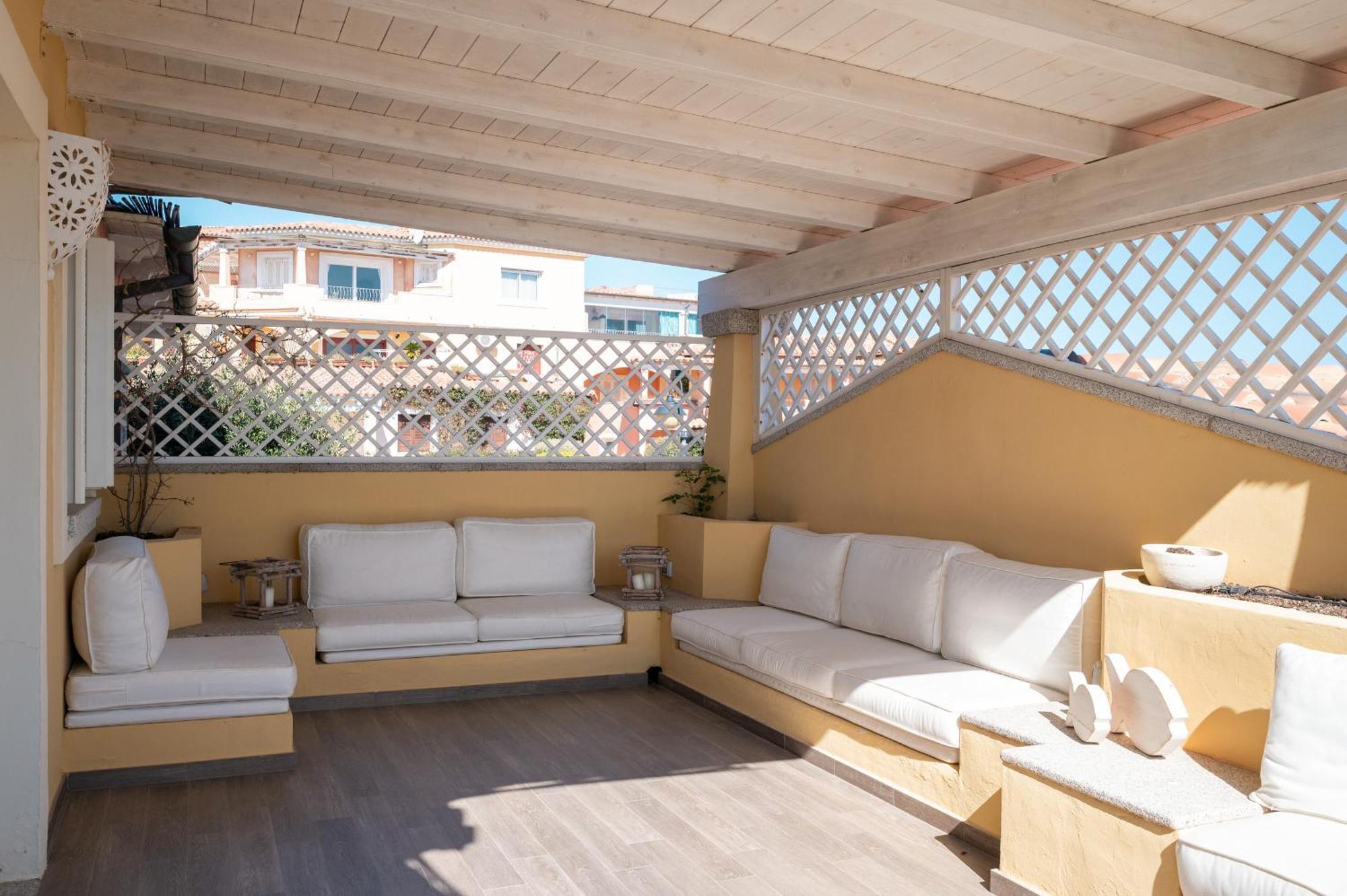 S'Abba Seafront Apartments - Your House In Sardinia ゴルフォ・アランチ エクステリア 写真