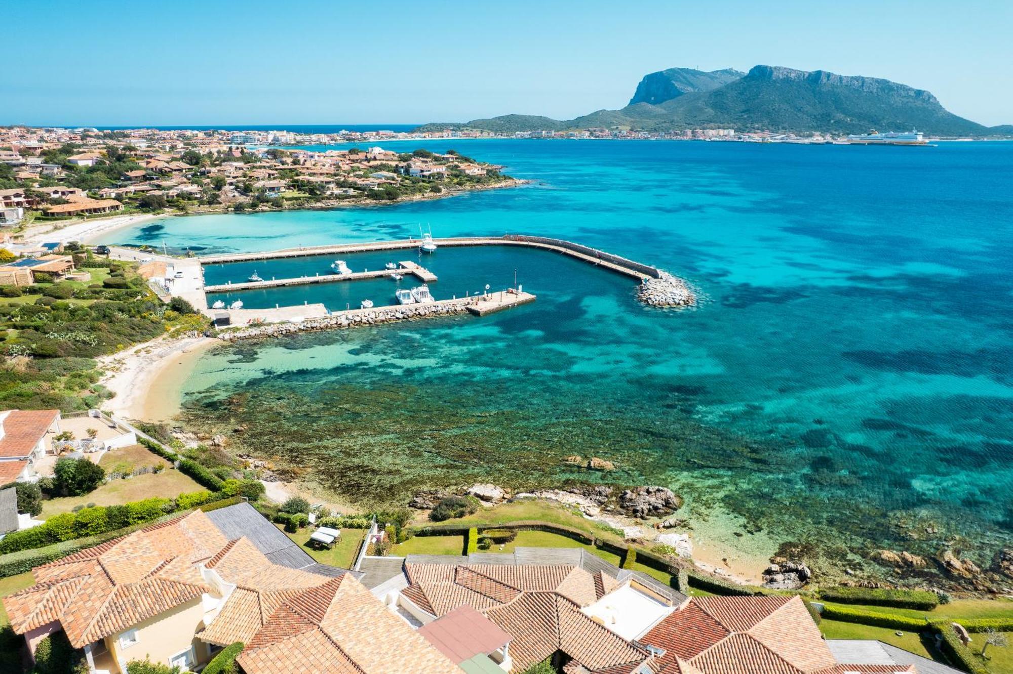 S'Abba Seafront Apartments - Your House In Sardinia ゴルフォ・アランチ エクステリア 写真