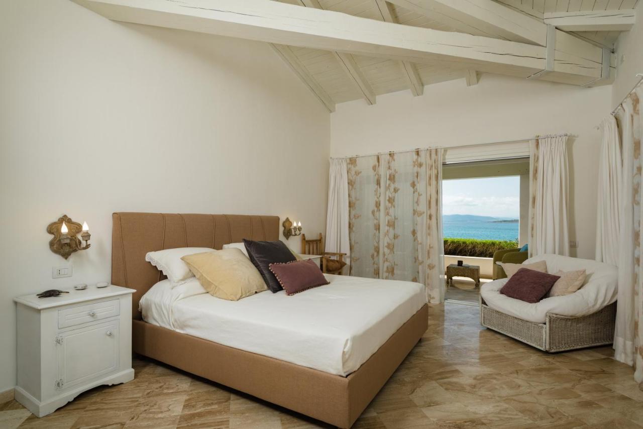 S'Abba Seafront Apartments - Your House In Sardinia ゴルフォ・アランチ エクステリア 写真